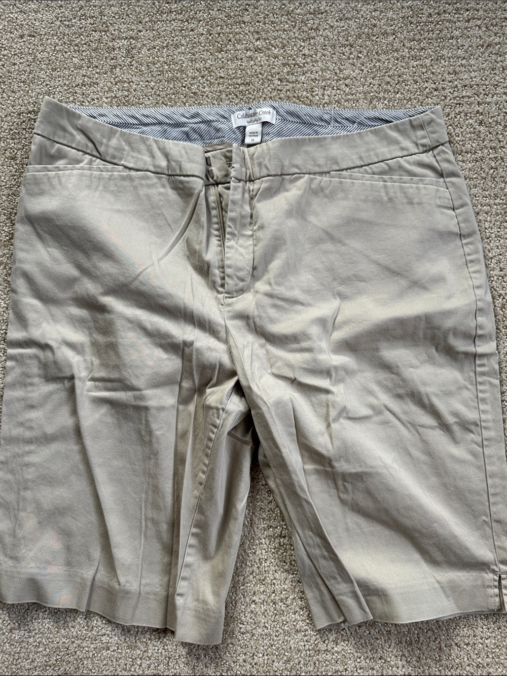 Coldwater Creek Women’s Khaki Flat-Front Shorts
